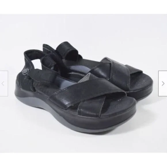 Bzees Women's Bzees Delicious Washable Slingback Sandal Bzees